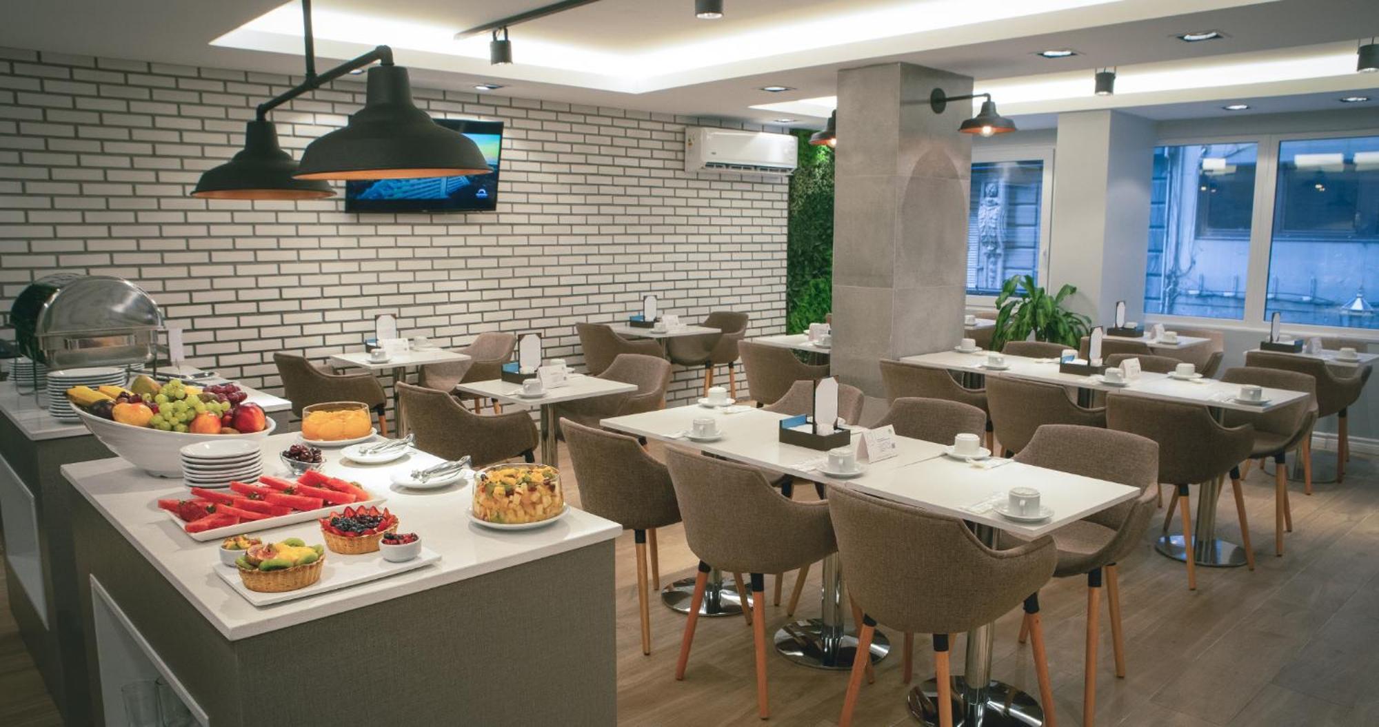 Park Royal Hotel 3*